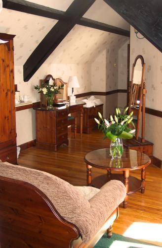 St Mary'S Hotel Golf & Country Club Pencoed Zewnętrze zdjęcie